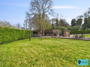 Gardens- click for photo gallery